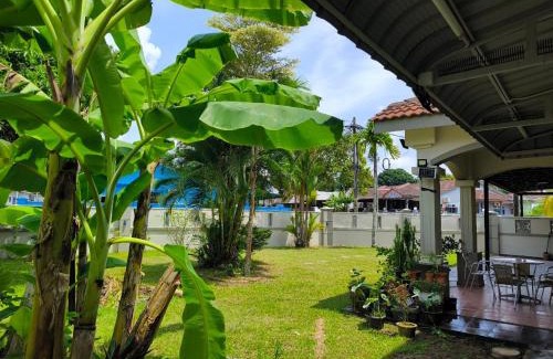 Daerah Kulai House | Garden Homestay