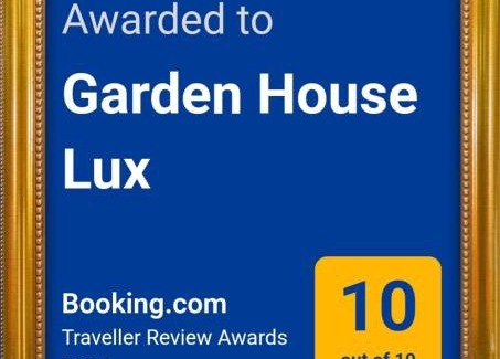 Novi Beograd Apartment | Garden House Lux