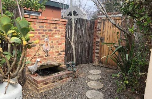 Vredefort Apartment | Garden Room At Schilbach House