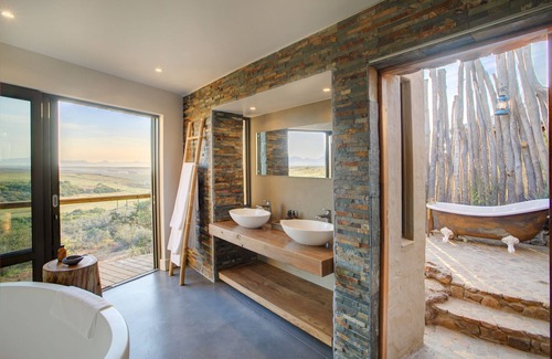 Albertinia Cabin | Garden Route Game Lodge