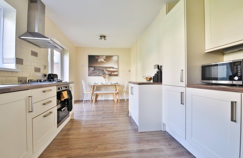 Rumney Apartment | Garden Station Dwelling in Rumney