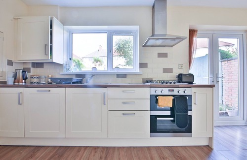 Rumney Apartment | Garden Station Dwelling in Rumney