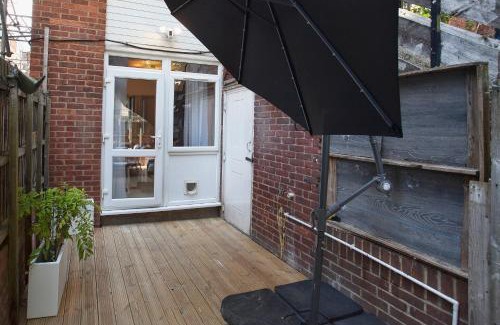 Haverstock Apartment | GARDEN STUDIO CAMDEN close to round house and tube