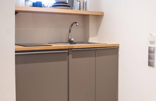 Episkopos House | Garden View Junior Suite