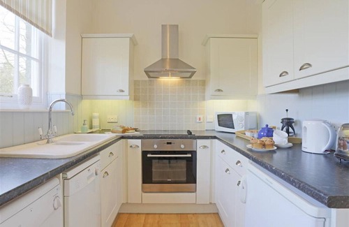 Woodbridge House | Garden View - One Bedroom House, Sleeps 2