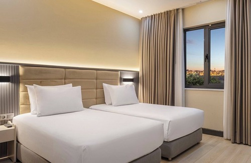 Arnavutkoy Hotel | Garner Hotel Istanbul - Airport Arnavutkoy by IHG