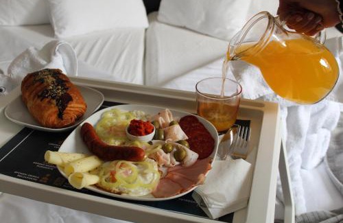 Novi Sad Hotel | Garni Hotel 11tica DM