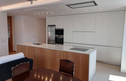 Povoa De Varzim Apartment | Garrett Houses Accommodation near the Beaches, Casino, Cinema Garrett, Metro Porto