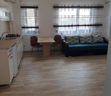 Mamaia-Sat Apartment | Garsoniera Mary