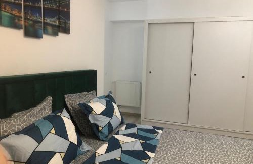 Tractorul Apartment | Garsoniera - Zona Coresii