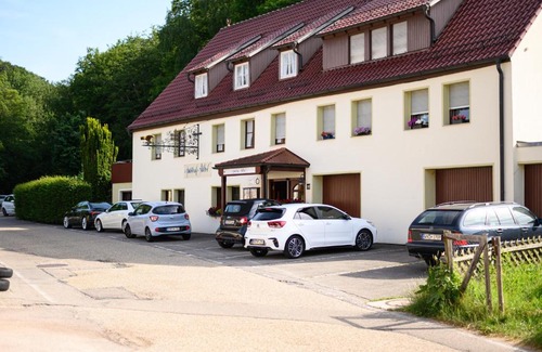 Weinstadt House | Gasthof Adler