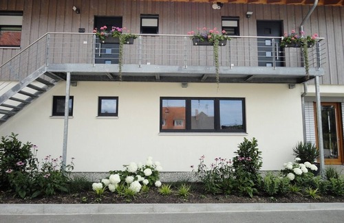 Hoßkirch Apartment | Gasthof Reiterstuben Apartment "Ernst" 55 m2 in a quiet rural location