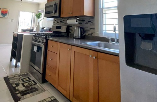 Spanish Town House | Gated community, fully air condition, hot water and 24 hours video surveillance