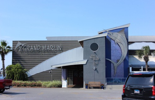 Upper Grand Lagoon Cottage | Gated resort offering relaxed, quite atmosphere. Minutes to beaches, restaurants