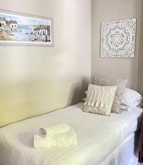 Exmouth House | Gatelodge - Charming 2-Bed Cottage, Exmouth - Sleeps 3