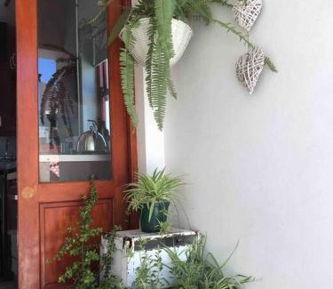 Die Boord Apartment | Gatsby Suite, with pool in quiet area, close to town