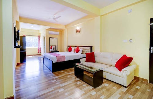 Padubidri Hotel | Gaurika Residency Lodging and Boarding