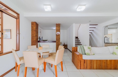 Canto do Mar House | GB58 Great House 6 Bedrooms - 170m from Guarajuba Beach