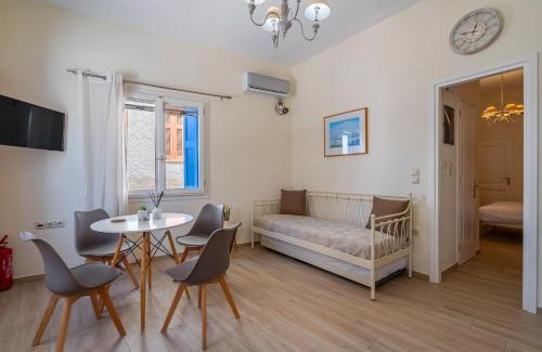 Aegina Town Apartment | gdk house in the heart of Aegina