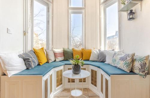 Palace District House | Gellerico Rooms at Rákóczi Square