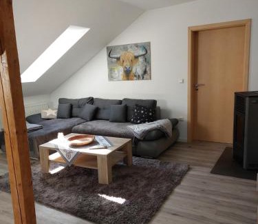 Stockum Apartment | gemütliche Dachgeschoss- Ferienwohnung im Grünen