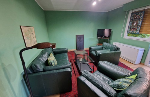 Schoeneck Apartment | Gemütliche Ferienwohnung Nähe Frankfurt