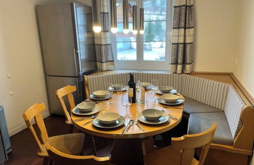 Mortschach Apartment | Gemütliche Luxus Ferienwohnung im Ruhigen Mörtschach