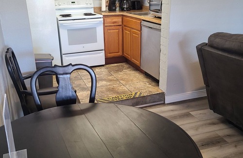 South Tucson House | Gem 2 in the heart of Tucson. Just remodeled! Come stay and enjoy the new look!