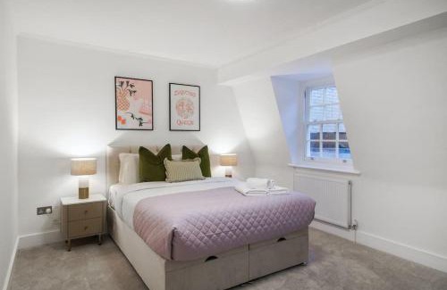 Pembridge Apartment | Generous 3-Bed Split-Level Apartment