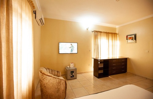 Port Harcourt Hotel | GENESIS JERSEY ESTATE