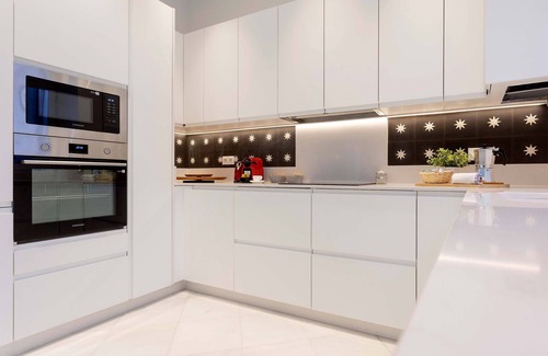 Bellavista Apartment | Genteel Home Paseo Marítimo