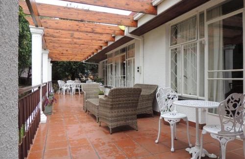 Vredefort House | Gentle Breeze Retreat