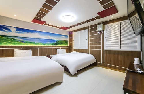 Okpo-dong Hotel | Geoje Okpo Bali