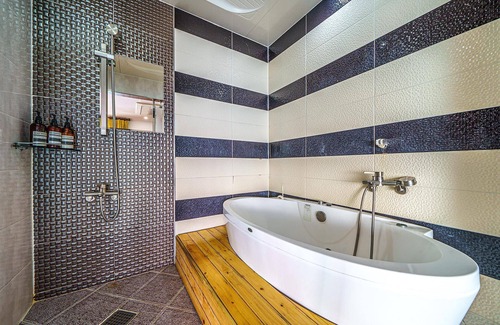 Geoje Hotel | Geojedo Jangmok Y