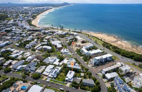 Alexandra Headland House | GEORGE8- THE ULTIMATE, FAMILY BEACH HOUSE!