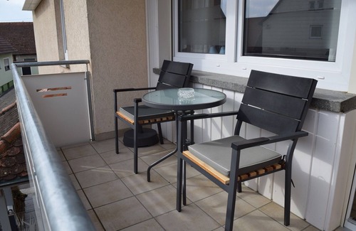 Kulsheim Apartment | Geräumiges Feriendomizil (100qm) mit kostenfreiem WLAN