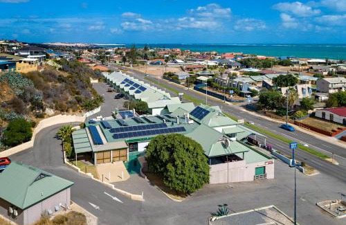 Mount Tarcoola Hotel | Geraldton Motor Inn