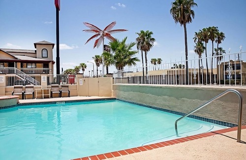 McAllen House | Get Ready for Blissful Getaway! Visit Roselawn Cemetery and Mausoleum!