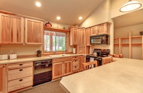 Ronald House | Get Specials at Owen's Outpost! The BEST Value w/Summer Pool Access