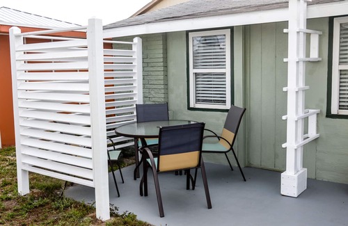 Kure Beach Cottage | Get Swept Away into the Serenity of Kure Beach