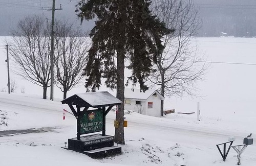 Haliburton Hotel | GetAways at Haliburton Heights