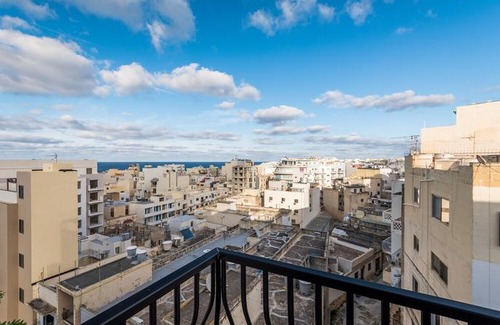 Bugibba Apartment | GetawaysMalta - Seashells 1-bedroom Apartment in a great location in Bugibba