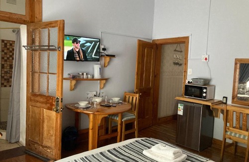 Ficksburg Bed & Breakfast | Gewel Guesthouse