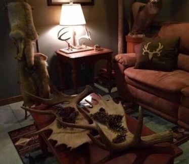 Chandlerville House | Ghost Hollow Lodge