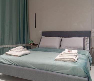 Santa Lucia House | Giù per la Costa - Siracusa