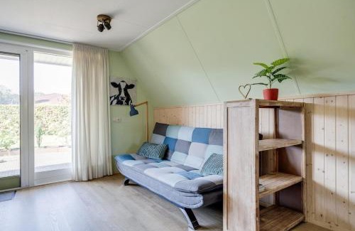 Zwiggelte House | Gierzwaluw I Stijlvolle Cottage met Mooie Tuin