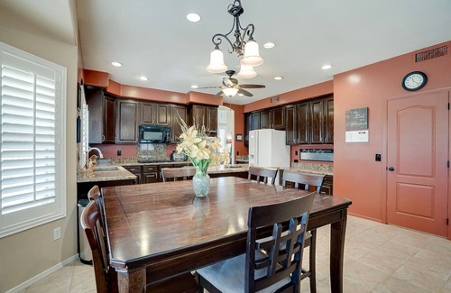 Finley Farms House | Gilbert Family Estate⁓Fall Specials!