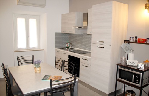Loreto Apartment | Giolo House - recently renewed apartment