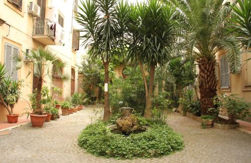 Esquilino Bed & Breakfast | Giovy