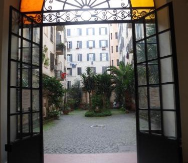 Esquilino Bed & Breakfast | Giovy